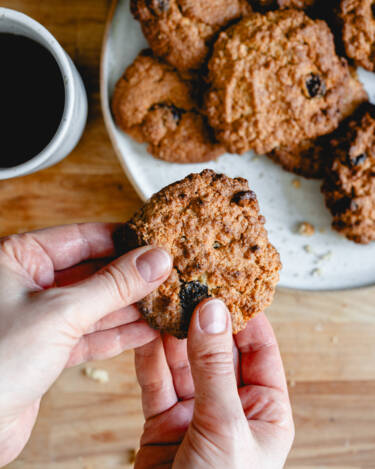 Nikon magazine - Using bokeh for mood with the NIKKOR Z DX MC 35mm f/1.7